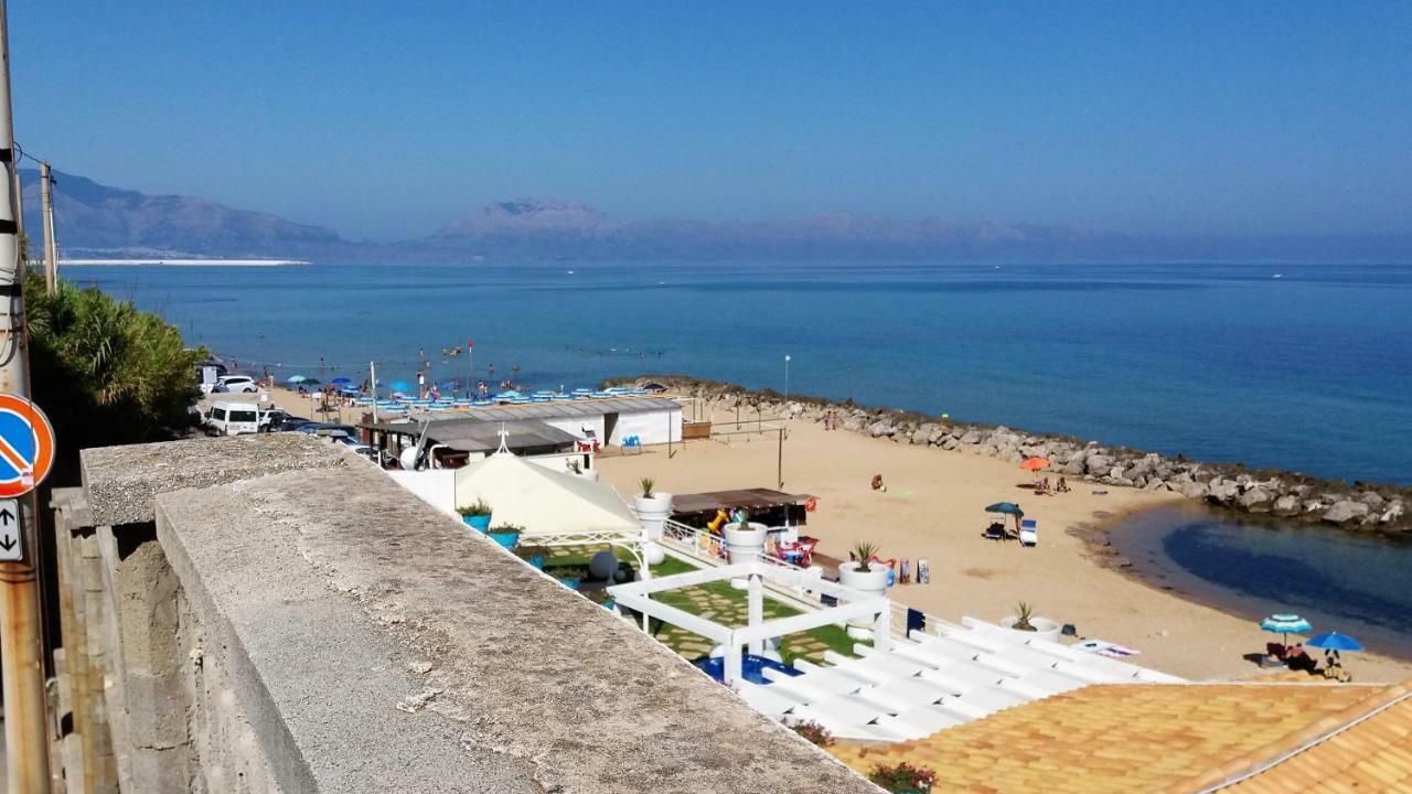 Casa Vacanza Trappeto Palermo 2 Apartman Kültér fotó